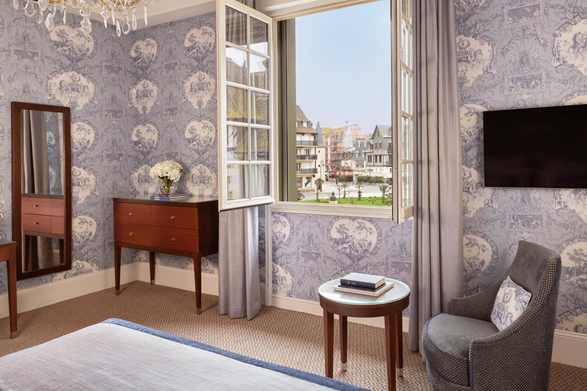 Hôtel Barrière Le Normandy Deauville Exterior foto